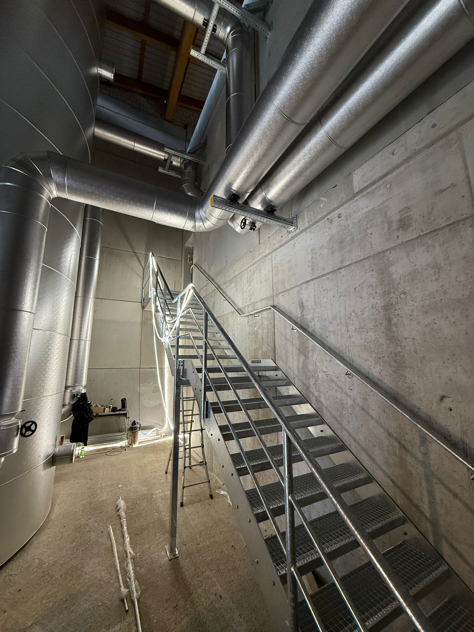 Stahltreppe im Industriebau
